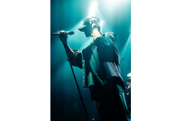 赤西仁「これは株主総会」ファンクラブツアー開催 “昔からの友人”も登場＜ライブレポ＞ 画像