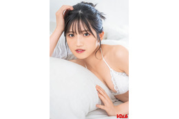 AKB48村山彩希、ビキニで美バスト披露 “おとぎ話の世界”表現＜独占カットあり＞ 画像