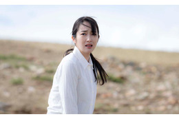 「VIVANT」高梨臨、乃木憂助（堺雅人）の母・明美は「物語にとても深く関わってくる」意識したこととは＜インタビュー＞ 画像