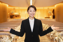 小池栄子、笑顔で主演ドラマ「コタツがない家」クランクイン 1人での撮影に「早くみんなに会いたいです」＜コメント＞ 画像