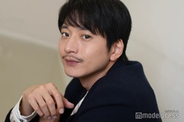 「パリピ孔明」実写化主演・向井理「本当に自分ができるのだろうか」不安が自信に変わった瞬間 特殊な役作りで挑む＜インタビュー＞ 画像