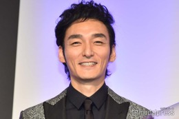 草なぎ剛“地方仕事に必ず持っていく物”明かす「周りに言うと驚かれる」 画像