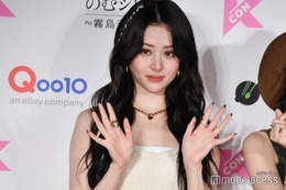 LE SSERAFIM・HUH YUNJIN、オレンジヘアに大胆イメチェン「ビジュ爆発」「最高に似合う」と反響続々 画像