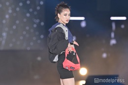 藤井夏恋、Happiness解散後初の公の場 SEXYランウェイに熱視線＜GirlsAward 2023 A／W＞ 画像