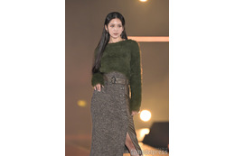 Lapillusシャンティ、美髪なびかせ爽やかランウェイ 美貌見せつける＜GirlsAward 2023 A／W＞ 画像