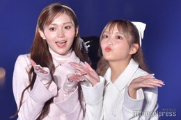 ねお＆野咲美優姉妹、仲良しセットアップで美脚披露＜TGC 北九州 2023＞ 画像