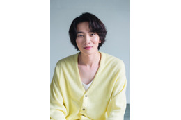 「猫カレ」石川恋のイケメン後輩役・佐藤峻輔、モデル志望からマネージャーの一言で役者に 笑福亭鶴瓶からもらった“座右の銘”【注目の人物】 画像