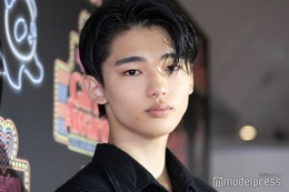 ＜冨永愛の長男・冨永章胤インタビュー＞「メンズノンノオーディション」グランプリ獲得で目指すモデル像・母から受けた影響「責任もある」 画像
