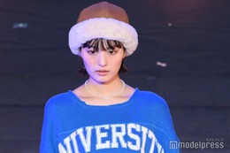 鶴嶋乃愛、美鎖骨輝く 鮮やかなフェスファッション＜TGC フェス 山梨 2023＞ 画像