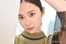 堀田真由「今もずっと葛藤」─それでも役者を続ける理由「今という時間を大切に生きて」に込める思い<「たとえあなたを忘れても」インタビュー後編＞ 画像
