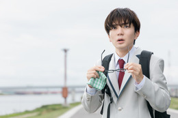 ＜君が死ぬまであと100日 第1話＞林太郎（高橋優斗）、特殊能力で余命わずかの彼女救えるか “もだキュン”ラブストーリー開幕 画像
