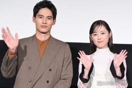 福原遥＆水上恒司、福山雅治“書き下ろし”主題歌に感激「信じられない」＜あの花が咲く丘で、君とまた出会えたら。＞ 画像