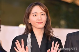 新垣結衣、親しい人には「ものすごい甘えます」“想像を絶するオフ感”自宅での様子も告白 画像