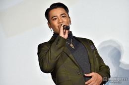 嵐・二宮和也、三代目JSB・ELLYの投稿に反応 2人のやりとりにファン歓喜「すごい世界線」「秘蔵写真気になる」 画像