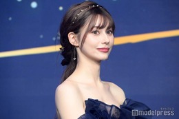 ダレノガレ明美、太ももスラリのパジャマ姿に反響「脚長い」「綺麗」 画像