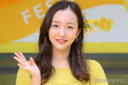 板野友美、夫・高橋奎二選手の妹が動画登場で話題「揃って美しすぎる」と反響続々 画像