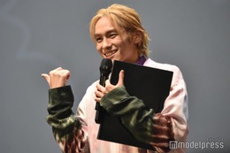 山下幸輝、グッズにスーパーボール 理由は「ロンバケ」伝説シーンだった＜「ホミパリ」独占取材＞ 画像