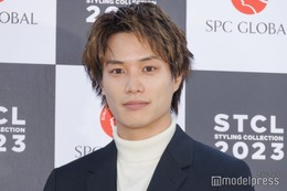 鈴木伸之、7〜8年ジム行かず 2024年に向けて「筋肉をでかくしたい」＜ベスト スタイリング アワード 2023＞ 画像