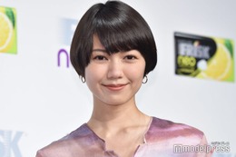 二階堂ふみ、スラリ美脚際立つロンドン満喫ショット「絵になる」「かっこよすぎ」と羨望の声 画像