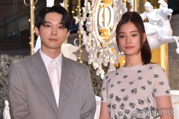 吉沢亮、新木優子への気遣い光る 六本木降臨で華やかオーラ放つ＜ディオール ガーデン オブ ドリームズ＞ 画像