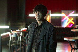 「ONE DAY」2人の裏切り発生か 誠司（二宮和也）囲む人間関係の複雑化・記憶回復で「脳内パニック」と視聴者衝撃 画像