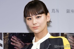 西内まりや、美人姉との2ショット公開「似てる」「スタイル良すぎ」の声 画像