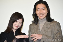 吉高由里子＆柄本佑「光る君へ」妖艶な“タイトルバック再現”「嬉し恥ずかし」 画像