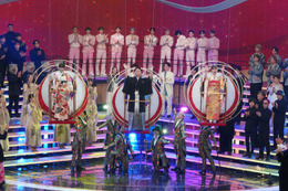 ＜紅白本番＞「第74回NHK紅白歌合戦」開幕 NiziU・ミセスらが会場巻き込みパフォーマンス 画像