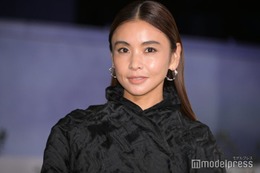 滝沢眞規子、“正月恒例”豪華食卓公開「素敵」「憧れる」と反響 画像