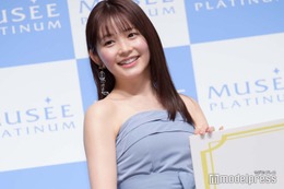 久間田琳加、美背中ざっくりワンピ姿披露「見惚れた」「女神降臨」と反響 画像