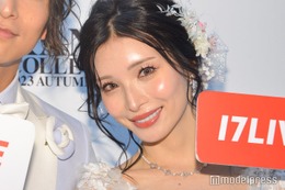 レジェンドキャバ嬢みゆう、美人妹との2ショット公開「美人姉妹」「モデルみたい」絶賛の声 画像