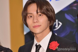 山下幸輝「君の花になる」彷彿ショット 新ドラマ「夫婦の秘密」の粋な演出に反響「感動」 画像