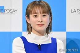 高橋愛、美人母の写真公開「そっくりすぎる」「最強親子」と話題 画像