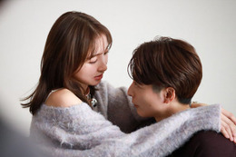 篠田麻里子、不倫妻役で大胆な濡れ場「離婚しない男」ヒロイン熱演「振り切ることを意識して演じました」 画像