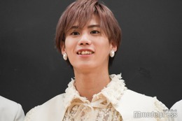 OCTPATH小堀柊、スマホケースにJO1メンバーのトレカ「強火オタク」「髪色お揃いにした？」の声 画像