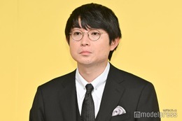 空気階段・水川かたまり、第1子誕生を号泣で生報告 娘との2ショット公開 画像