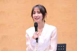 「離婚しない男」篠田麻里子のセリフは「喘ぎ声まで細かく台本に書き込みました」鈴木おさむ氏が明かす濃厚ラブシーンの撮影裏 画像