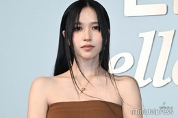 TWICEミナ、渋谷降臨 美デコルテ際立つビスチェドレスで華やかに＜FENDI selleria＞ 画像