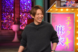 NEWS小山慶一郎、“関西の師匠”から届いた結婚祝い明かす 画像