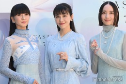 Perfume、ブルードレス姿で透明感溢れる「3人で旅行にいきたい」【TASAKI FLOATING SHELL】