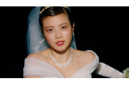 今田美桜、ウエディングドレス姿で疾走 最近感じた“愛”語る 画像