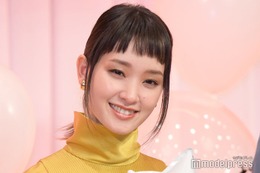 剛力彩芽、肩見せ＆美脚透ける私服姿披露「ヘルシーなセクシーさ」「美しい」の声