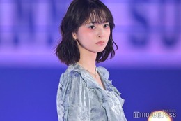 飯沼愛、堂々初ランウェイ オレンジチークでイメチェン【GirlsAward 2024 S／S】