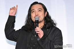 Creepy Nuts・R-指定の妻、子どもとの2ショット公開「親子で可愛すぎ」「成長早い」と反響