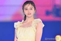 乃木坂46井上和、金髪姿のオフショット公開「なんでも似合う」「レアな写真嬉しい」の声