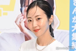 木南晴夏、ミニ丈コーデで披露した“抜群スタイル”話題「美脚」「めちゃくちゃ綺麗」 画像