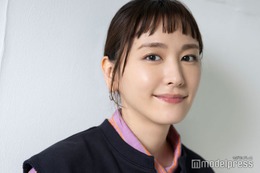 新垣結衣「自分を守る時間」人と関わる上で大事にしていること “特別な存在”の女優とは【「違国日記」インタビュー前編】