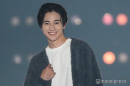 木戸大聖、大胆髪色チェンジで雰囲気ガラリ「まさかのカムバ」「やっぱり似合ってる」 画像