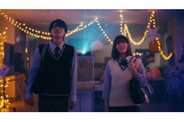 【3年C組は不倫してます。第1話】蒼（莉子）、初恋の相手・伊織（杢代和人）と再会で“高校生不倫”に 学園不倫サスペンスの幕開け 画像