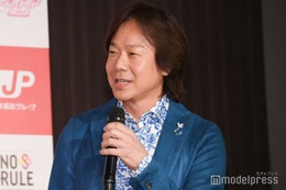 佐藤弘道、家族4ショットに反響「息子さんたちイケメン」「理想」結婚30周年記念報告に祝福続々 画像